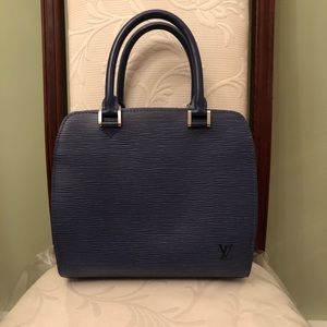 Authentic Louis Vuitton Epi Leather Top Handle Bag